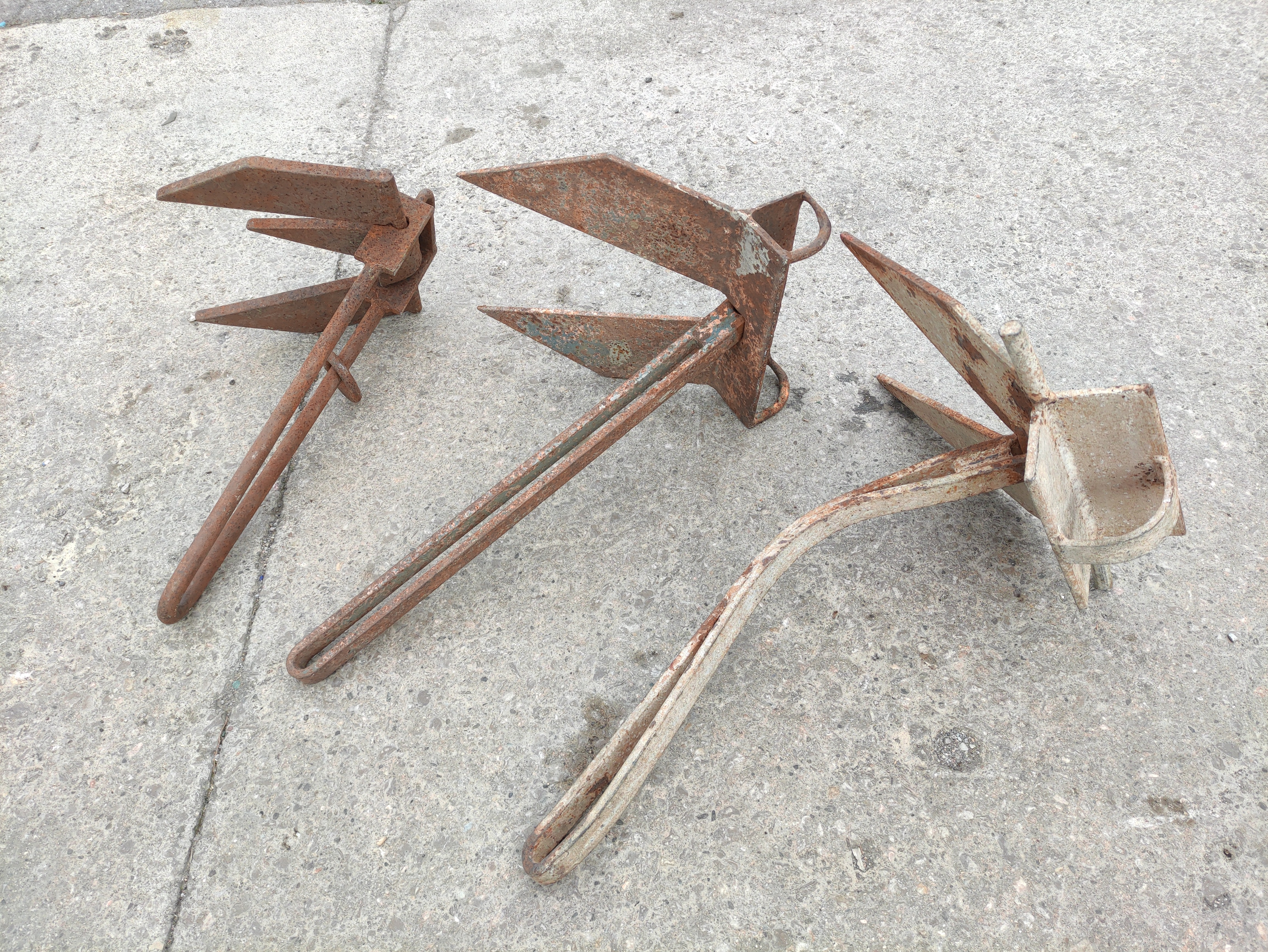 ancla barco nautica hierro 58-64x25.5-36x28-38 1u